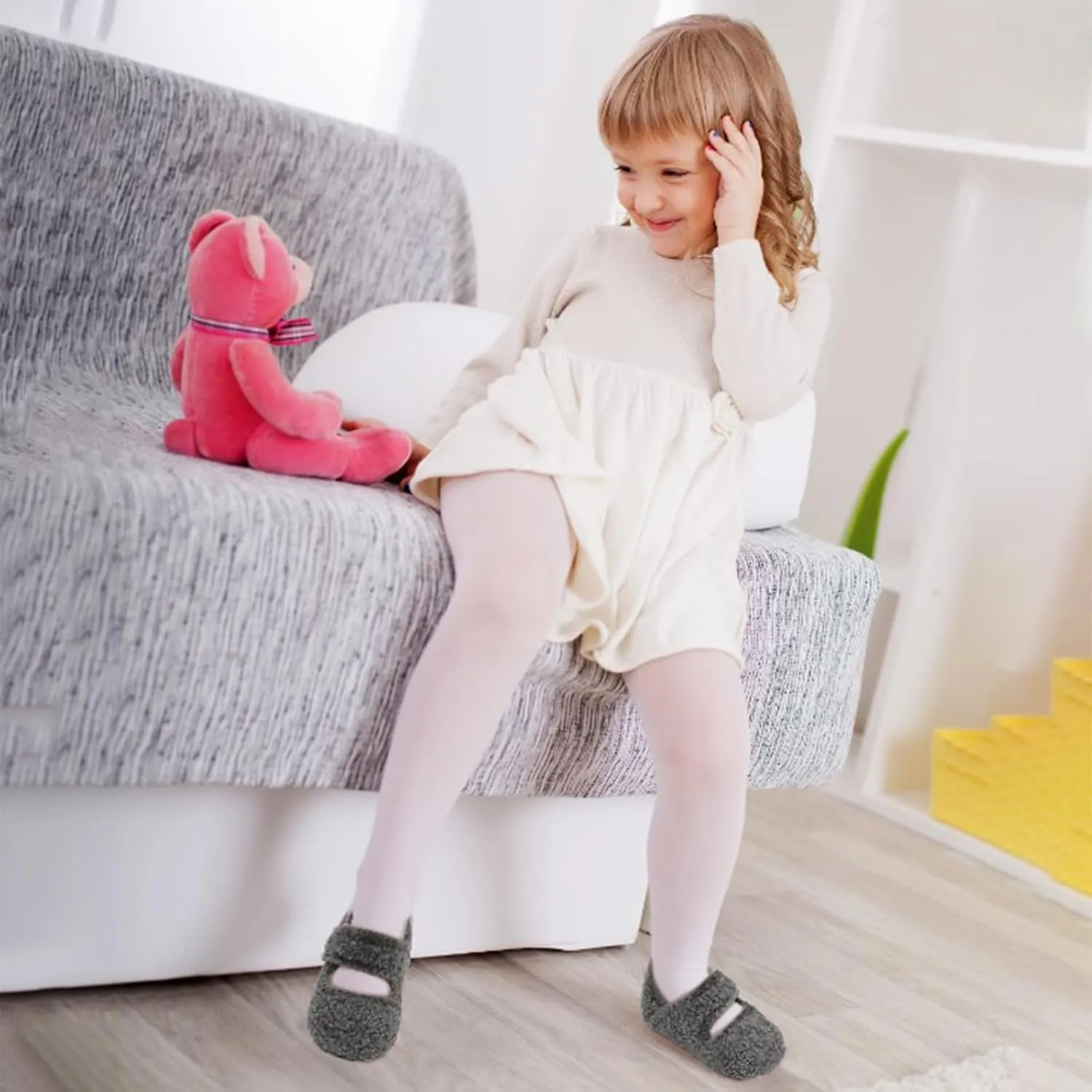 LeIsfIt Toddler Slippers - Boys & Girls Wide Adjustable House Shoes, Warm Winter Non-Slip Indoor/Outdoor Slippers