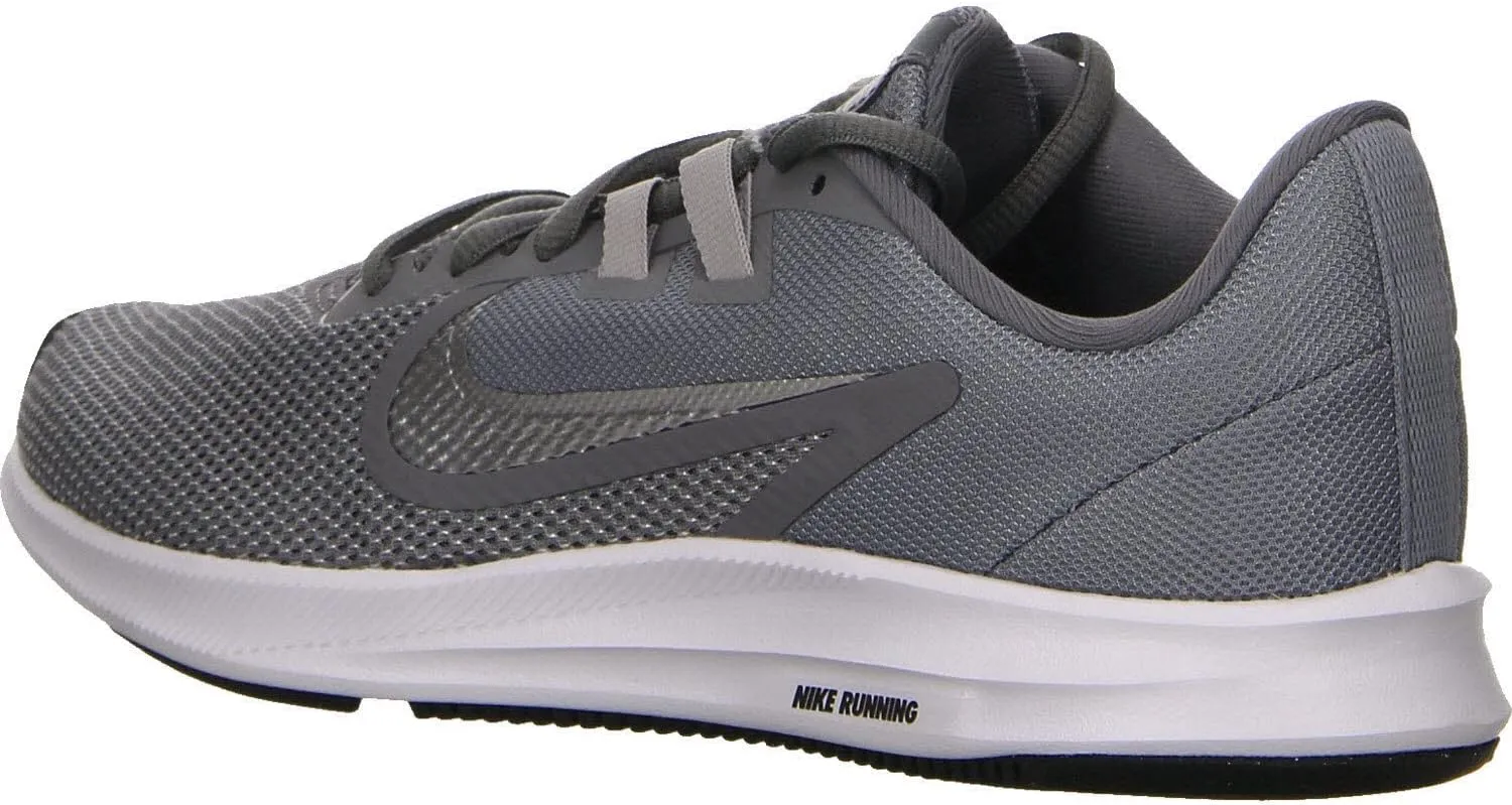 Nike Women's Flex Trainer 4 Sneaker